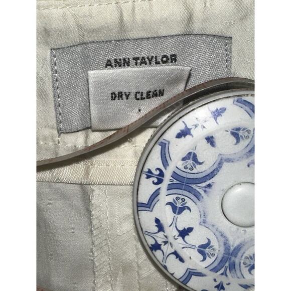 Ann Taylor LOFT Women’s Ivory Floral Print Pants 100% Cotton Size 2 - Picture 5 of 10